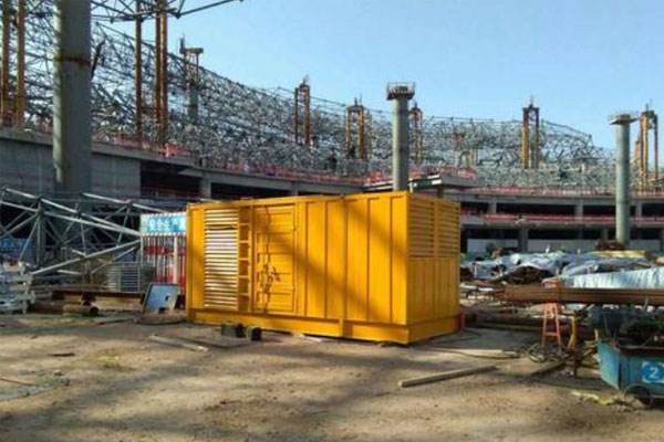 石泉发电机出租如何判断空气滤清器是否需要更换？